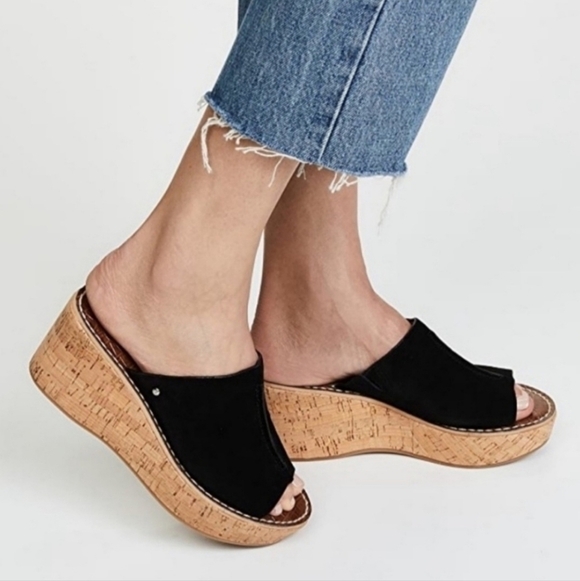 Sam Edelman Ranger Platform Sandal. - Picture 2 of 4